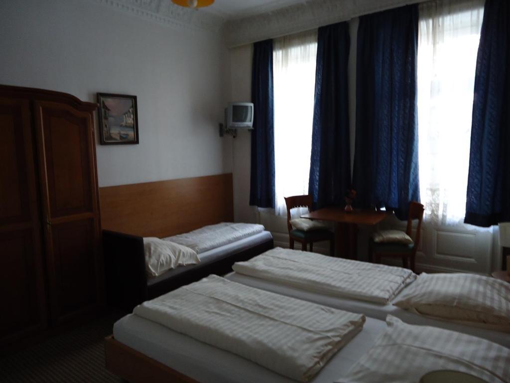 Hotel Garni Nord Hamburg Exterior photo